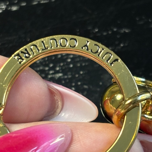 Vintage Juicy Couture gold puff heart key chain - Picture 3 of 7